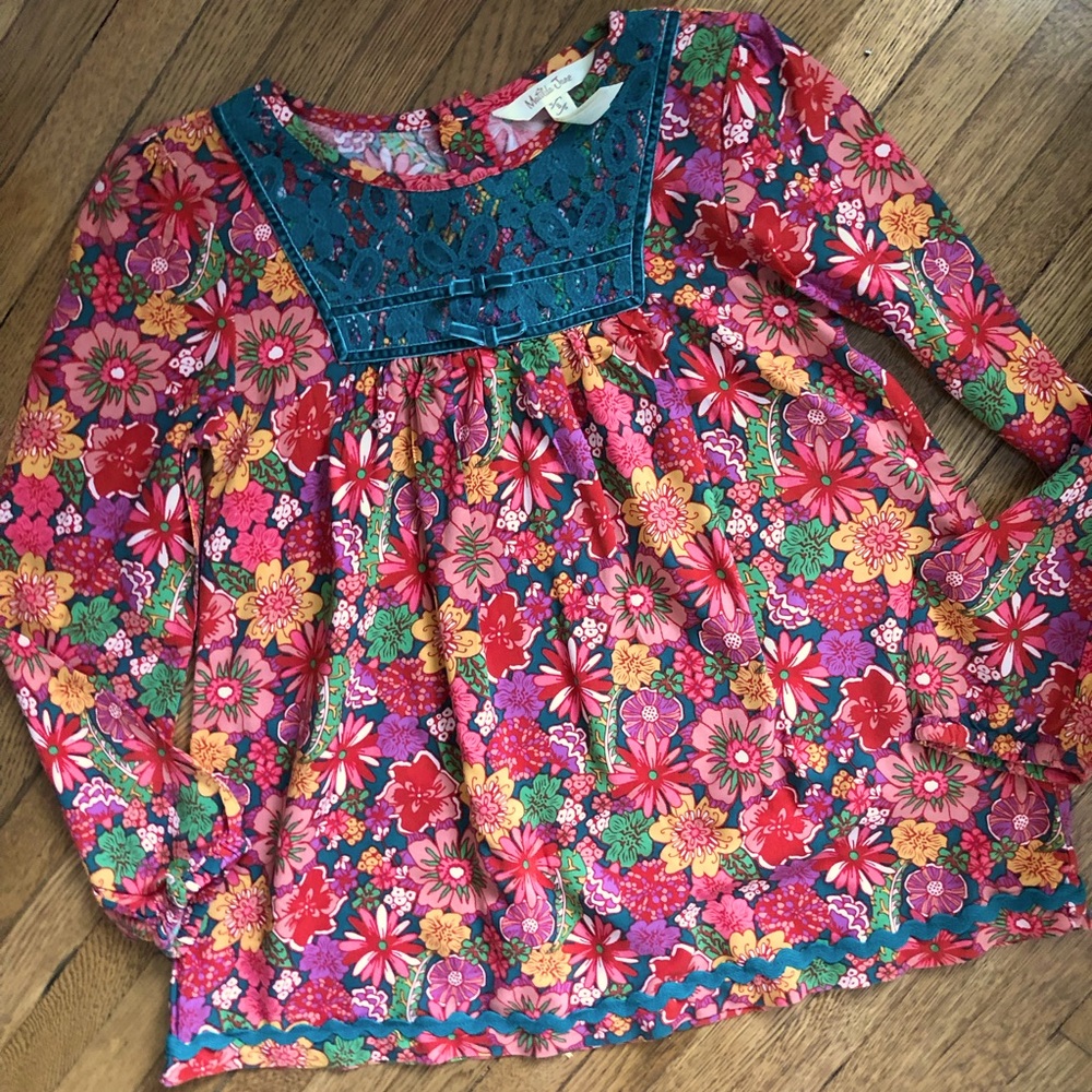 Beautiful MJ long sleeve floral top size 8